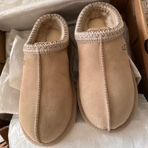 UGG Tasman Slippers